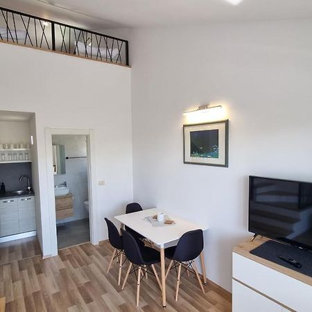Apartment Olive Fažana Buitenkant foto