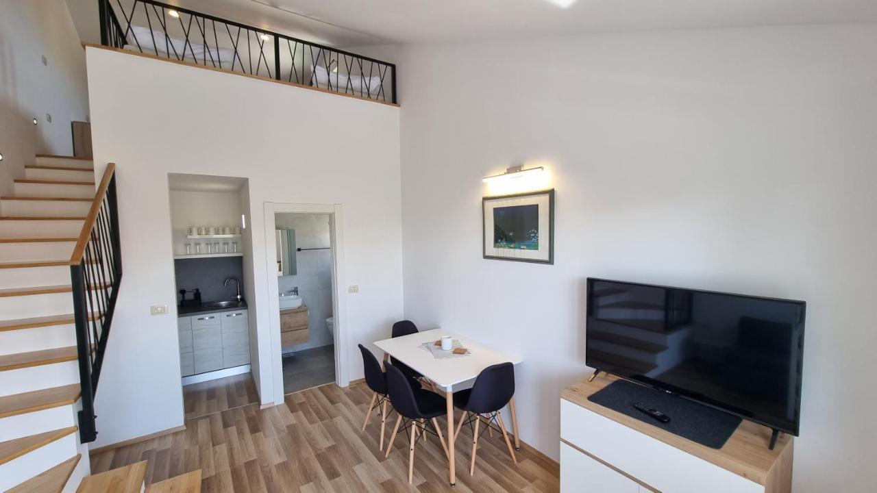 Apartment Olive Fažana Buitenkant foto